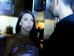 Stor kuk, Avsugning, Brunett, Naturliga tuttar, Kort hår, Mager, Tuttar