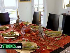 큰 엉덩이, 큰 가슴, 금발의, 오랄섹스, 고함치는, 면도된, 계모, 청소년