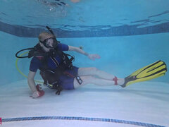 Amatør, Bondage disciplin sadomasochisme, Britisk, Europærer, Fetish, Mor jeg gerne vil kneppe, Bundet, Under vand