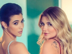 Φιλί, Λεσβία, Γλείψιμο, Μουνί, Ξυρισμένη, Καλσόν, Απογύμνωση, Βυζιά