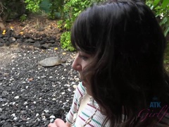 Cumizás, Gesztenyebarna, Szájba élvezés, Kivillanó idomok, Orgazmus, Nézőpont, Nuni, Begyek