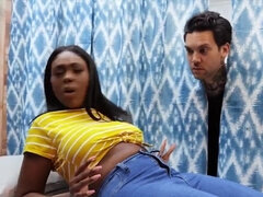 Veľký zadok, Zväčšenie, Dildo, Medzirasové, Lesbické, Výprask, Pička, Švédska rojka