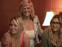 Norte americano a, Bondage disciplina dominação submissão sadismo e masoquismo, Boquete, Sexo grupal a quatro, Mãe gostosa, Chupar, Punheta com as mamas, Tetas