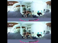 Grosse titten, Blasen, Braunhaarige, Hd, Lingerie, Natürlichen titten, Tätowierung, Spanner