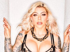 Anal, Chambre à dormir, Gros cul, Grosse bite, Gros seins, Sucer une bite, En levrette, Hard