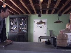 Bdsm, Blondýna, Kuřba, Bondáž, Podpatky, Ponížení, Trest, Vyholené