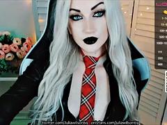 Amatorka, Duże cycki, Obciąganie, Wytrysk, Hardcore, Cycki