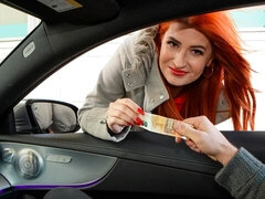 Grote kont, Grote lul, Grote mammen, Pijpbeurt, Auto, Moeder die ik wil neuken, Buiten, Roodharige vrouw