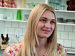 Velike joške, Par, Zrela, Milf, Mačeha, Najstnice, Trojček