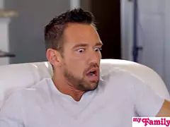 Mamada, Morena, Corrida, Pajear, Masturbación, Orgasmo, Falda, Trio