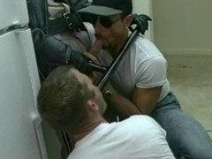 Stor kuk, Avsugning, Knubbig, Pappa, Homosexuell, Polis