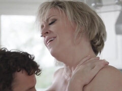 Veľké kozy, Blondína, Puma, Prstovanie, Podpätky, Mamina, Prirodzené prsia, Vyholené