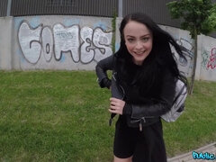 Amatéři, Zadek, Brunetka, Fetiš, Masturbace, Různé pohledy, Na veřejnosti, Kozičky