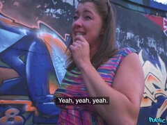 Public sex with chubby stunner Elisa Tiger