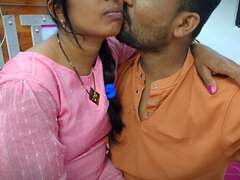 Leie, Pummelig, Indisch, Küssen, Pov, Titten