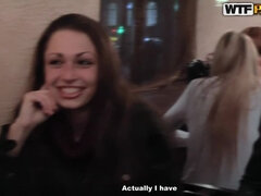 Πρωκτικό, Μελαχροινή, Τακούνια, Λεφτά, Καλσόν με τρύπα στον καβάλο, Καταπίνω, Τρίο