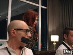 Pik sutte, Komme i munden, Hundestilling, Dominerende, Slikning, Mor jeg gerne vil kneppe, Røvhåret, Tatovering