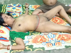 18, Veli, Pariskunta, Perhe, Kotitekoinen, Intialainen, Luonnolliset tissit, Teini