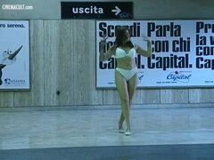 Debora Cali nude from Ultimo Metro