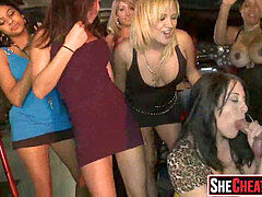 18 jahre, Grosser schwanz, Schwarz, Verein, Geile alte tussi, Weibliche domination, Milf, Jungendliche (18+)