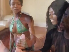 Noir ébène, Branlette thaïlandaise, Interracial, Pov, Plan cul à trois