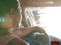 아시안, 큰 가슴, 자동차, 레즈비언, 수음, 밀프, 엉덩이 때리기, 젖가슴