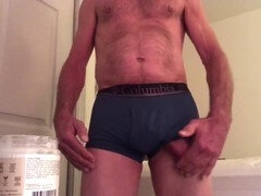 Amatéri, Veľké péro, Macaté, Otec, Gay, Výprask, Masturbácia, Hračky