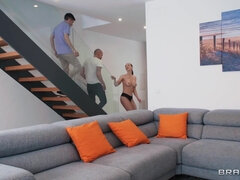 Horny Lady Gang memorable sex video