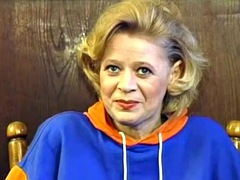 Iso kulli, Isot tissit, Saksalainen, Mummo, Vanhempi, Tissit, Vuosikerta