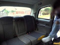 Ξανθιά, Πίπα, Σπέρμα στο στόμα της, Σκληρό, Φυσικά βυζιά, Δημόσιο, Ξυρισμένη, Τατουάζ