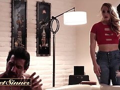 Phat arse blonde (Aj Applegate) nails son-in-law