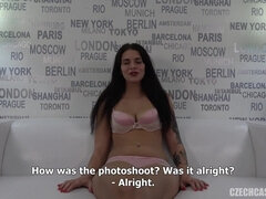 Amatorka, Duże cycki, Brunetka, Hd, Punkt widzenia, Solo, Nastolatki, Cycki