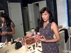 Brunetka, Holandské, Vlasaté, Spodní prádlo, Bradavky, Tetování, Upskirt