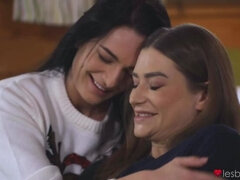 69, Rjavolaska, Češka, Zunaj, Muco, Nogavice, Tetovaže, Tangice