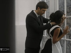 Pik sutte, Brunette, Sædskud, Slikning, Hushjælper, Pornostjerner, Ridning, Spanking