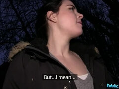 Amatoriale, Pompino, Macchina, All'aperto, Punto di vista pov, Pubblico, Ingoiare