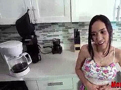 Beccata, Imbrogliare, Mamma che vorrei scoparmi