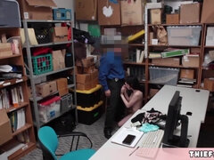 Brunetka, Dávení penisem, Hd, Vyhublá