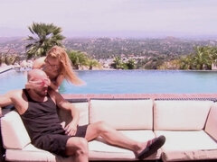 Stor kukk, Store pupper, Sperm skott, Bakfra, Hardcore, Naturlige bryster, Utendørs, Tenåring