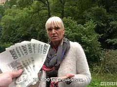 Amatorka, Duże cycki, Babunia, Hd, Dojrzałe, Naturalne cycki, Punkt widzenia, Publiczny