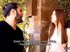 Sucer une bite, Attrapée, Papa, Hd, Léchez, Chatte, Rasée, Adolescente