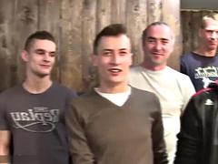 Μωρό, Πίπα, Μόνος