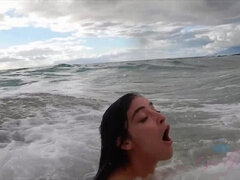 Amador amadora, Praia, Masturbação, Orgasmo, Pontos de vista, Xoxota, Magrinha, Fumar