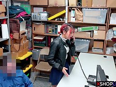 Asian MILF mom got fucked because her daughter thief