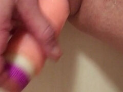 Amatør, Badeværelse, Dildo, Ældre kvinde, Fisse, Bad