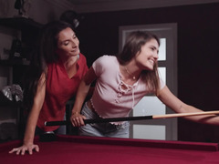 Hd, レズビアン, 淫乱熟女, ティーン