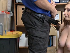 Grosse titten, Polizei, Jungendliche (18+), Titten