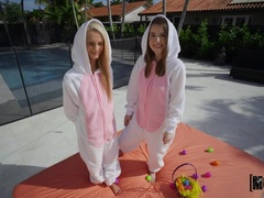 Cumizás, Ondó fröcskölés, Mélytorok, Európai, Filigrán alkatú, Nuni, Leborotvált, Fenekelés