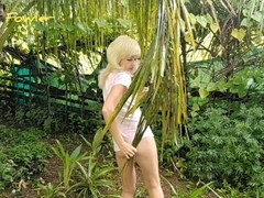 Strand, Blottere, Mor jeg gerne vil kneppe, Nøgenhed, Lille kvinde, Offentlig, Fisse, Strømper