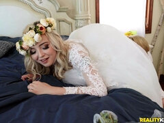 Tette grandi, Bionda, Facciale, Piedi, Fetish, Figa, Sculacciata, Tette